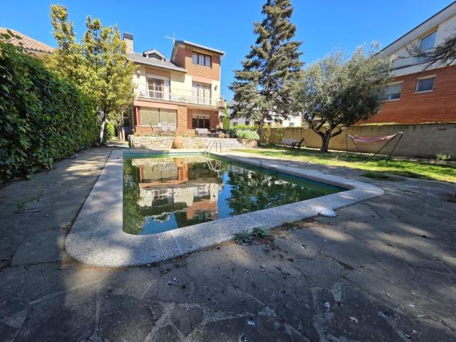 Chalet, Igualada