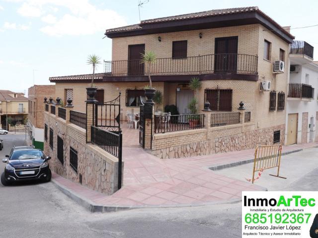 Chalet, Illora
