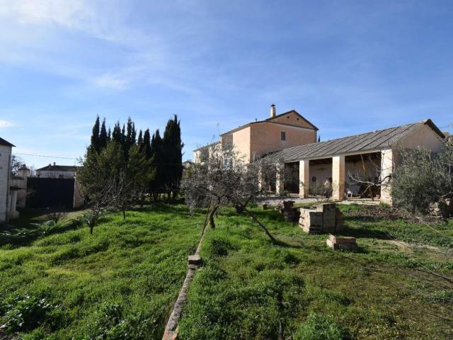 Chalet, Illora