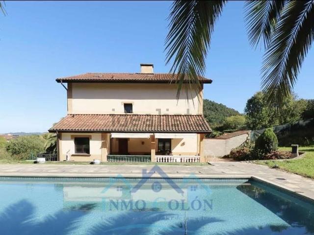Chalet, Irun