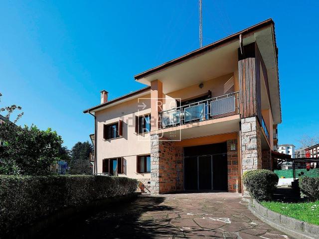 Chalet, Irun