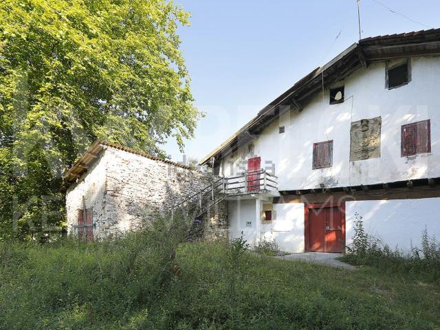 Chalet, Irun