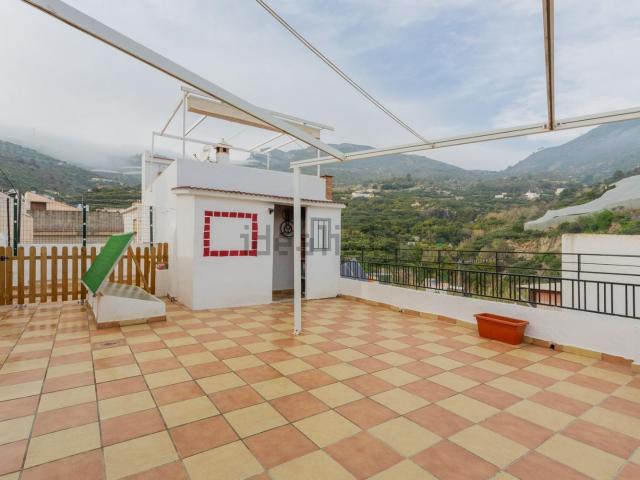 Chalet, Itrabo