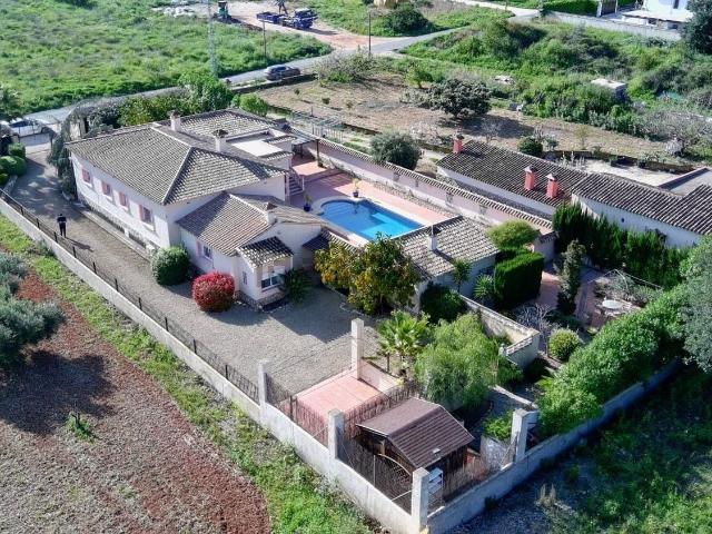 Chalet, Jalón