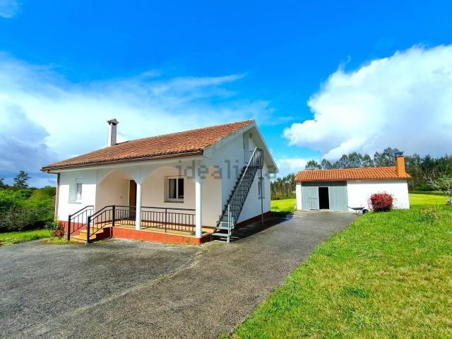 Chalet, O Pino