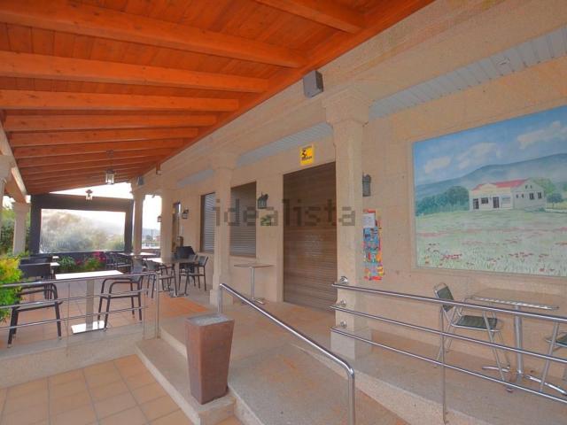 Chalet, O Rosal