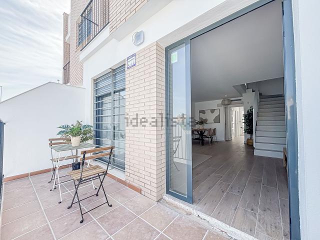 Chalet, Onda