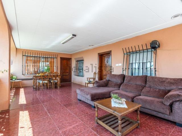 Chalet, Onda