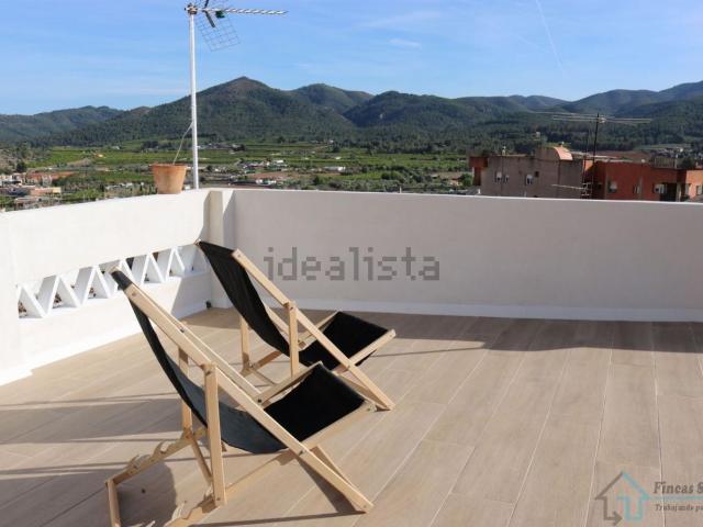 Chalet, Onda