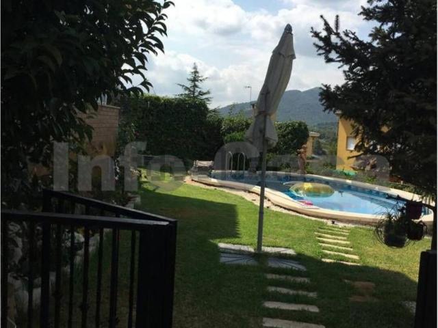 Chalet, Onda