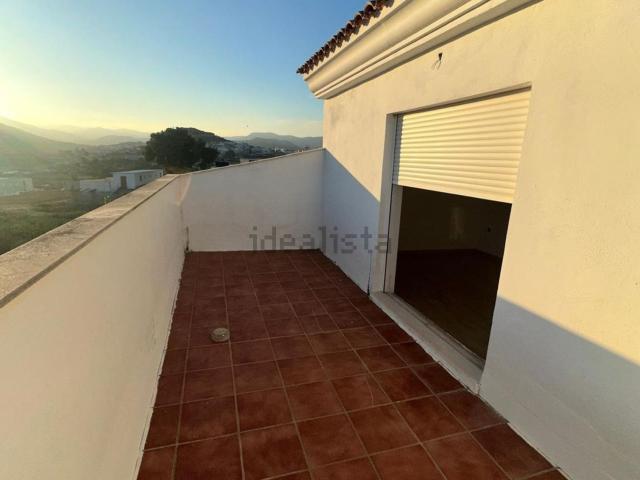 Chalet, Onda