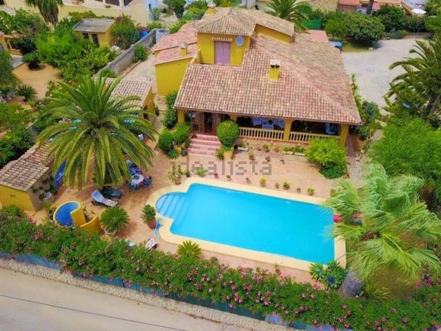 Chalet, Ondara