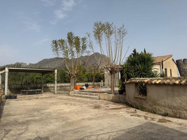 Chalet, Ondara