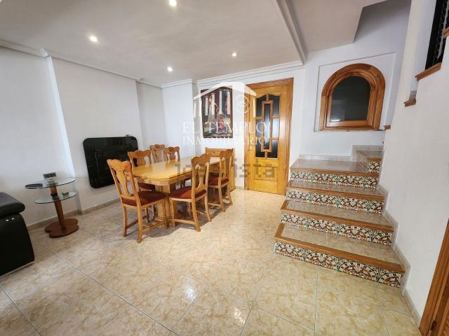 Chalet, Onil