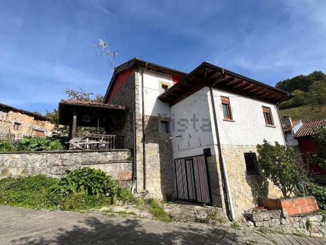 Chalet, Onís