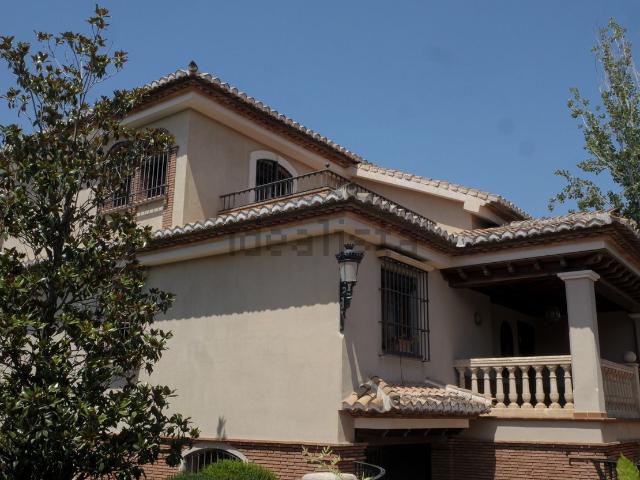 Chalet, Ogijares
