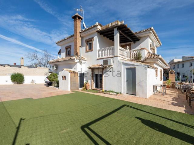 Chalet, Ogijares
