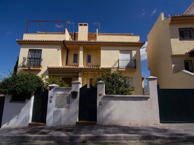 Chalet, Ogijares