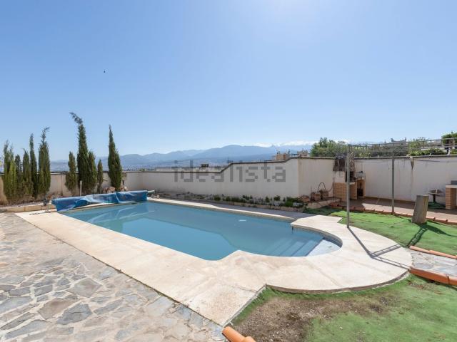 Chalet, Ogijares