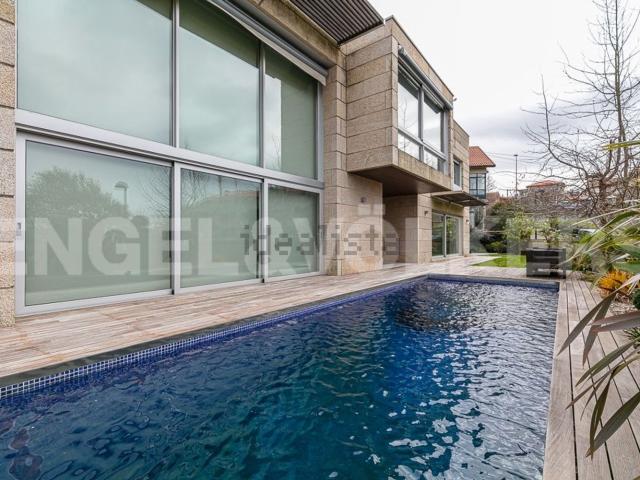 Chalet, Oia, Vigo