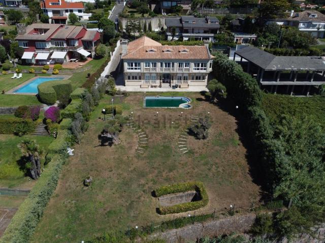 Chalet, Oia, Vigo