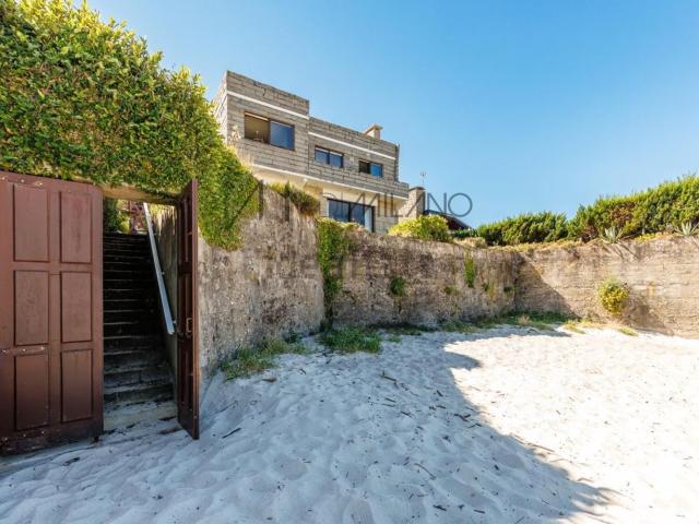 Chalet, Oia, Vigo
