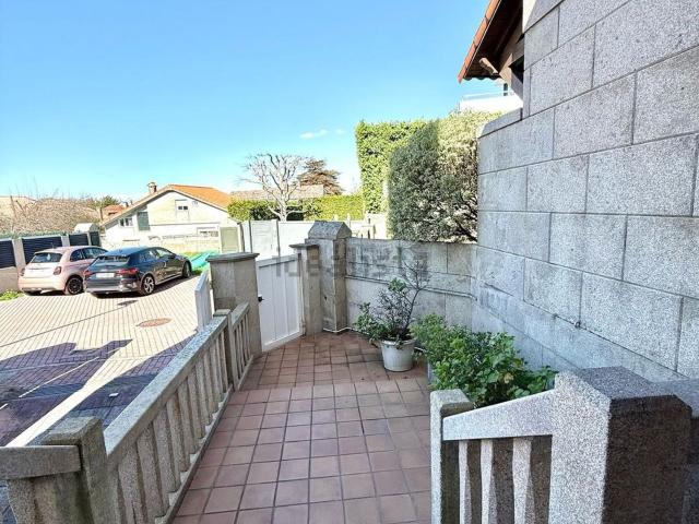 Chalet, Oia, Vigo