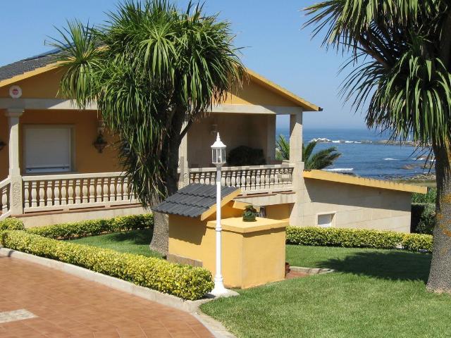 Chalet, Oia