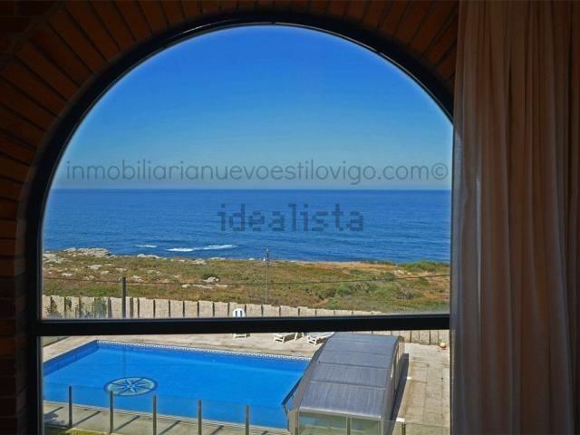 Chalet, Oia