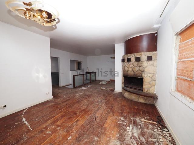 Chalet, Olesa de Bonesvalls