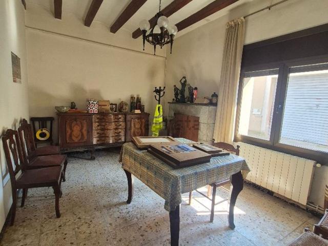 Chalet, Olèrdola