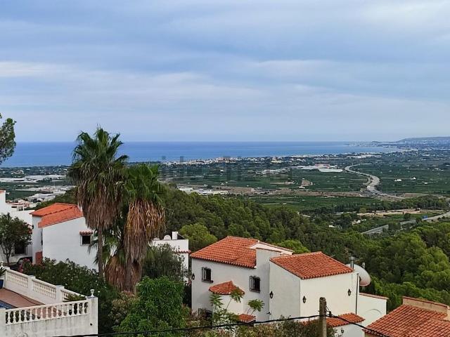 Chalet, Oliva