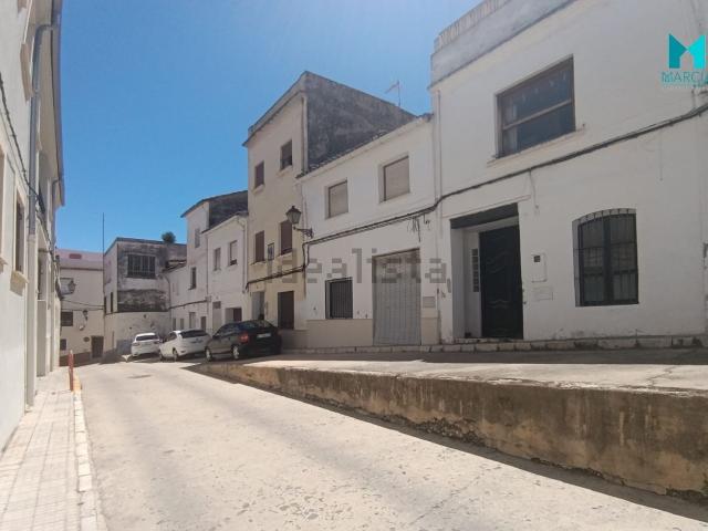 Chalet, Oliva