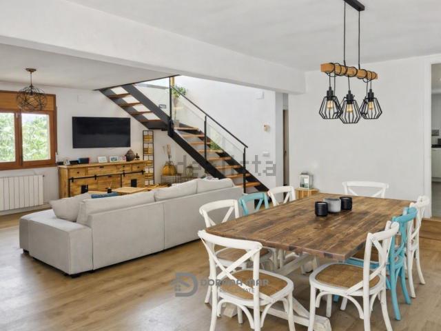 Chalet, Olivella