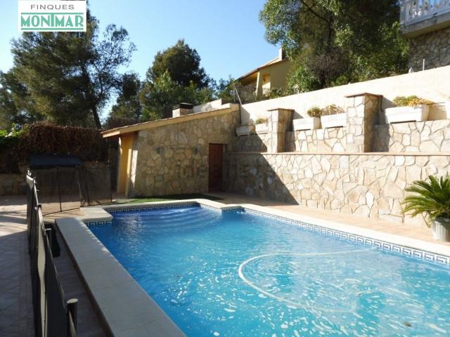 Chalet, Olivella