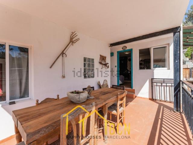 Chalet, Olivella