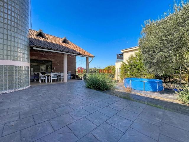 Chalet, Olivella