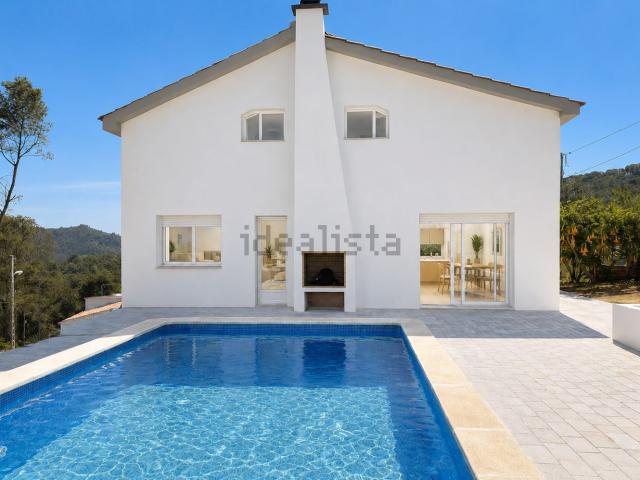 Chalet, Olivella