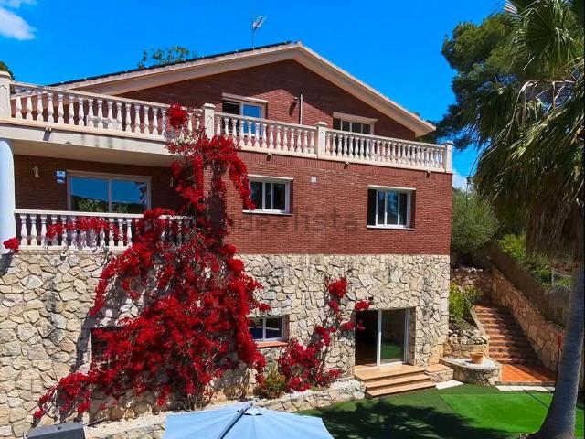Chalet, Olivella