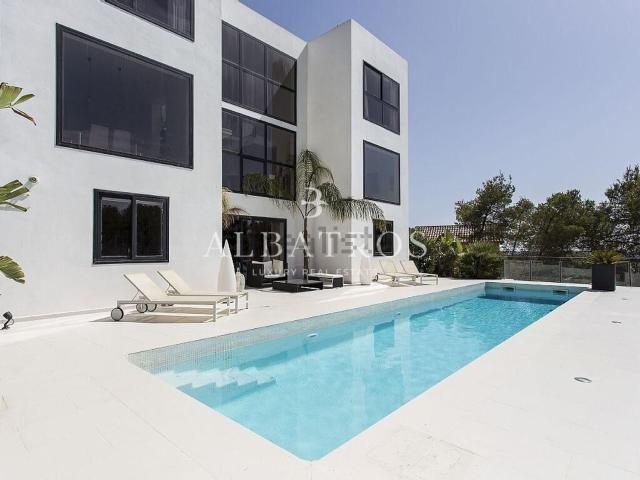 Chalet, Olivella