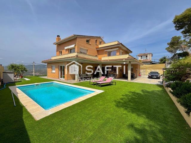 Chalet, Olivella