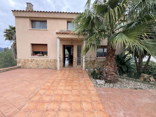 Chalet, Olivella