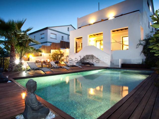Chalet, Olivella