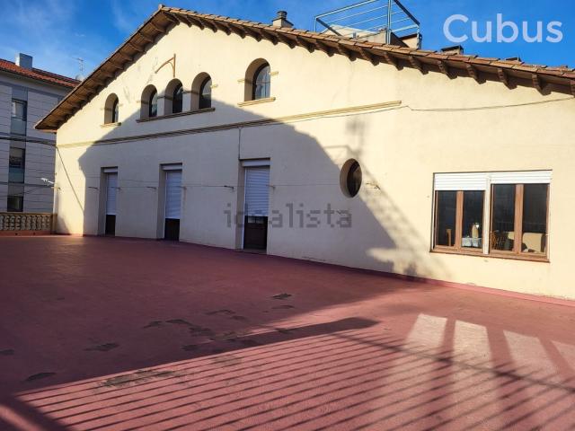 Chalet, Olot