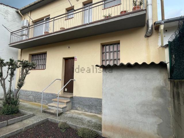 Chalet, Olot
