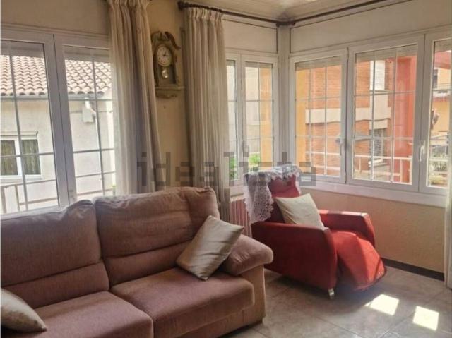 Chalet, Olot