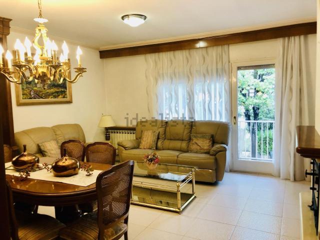 Chalet, Olot