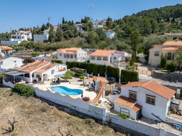Chalet, Orba