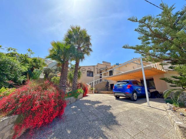 Chalet, Orba
