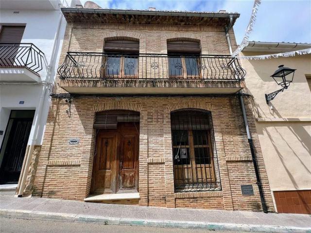 Chalet, Orba